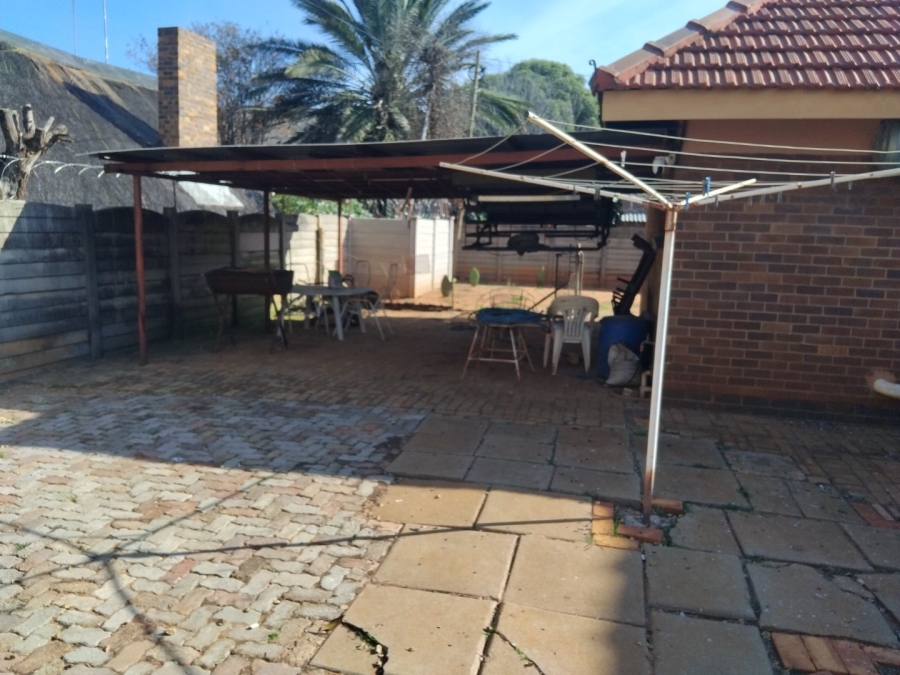 4 Bedroom Property for Sale in Stilfontein Ext 4 North West